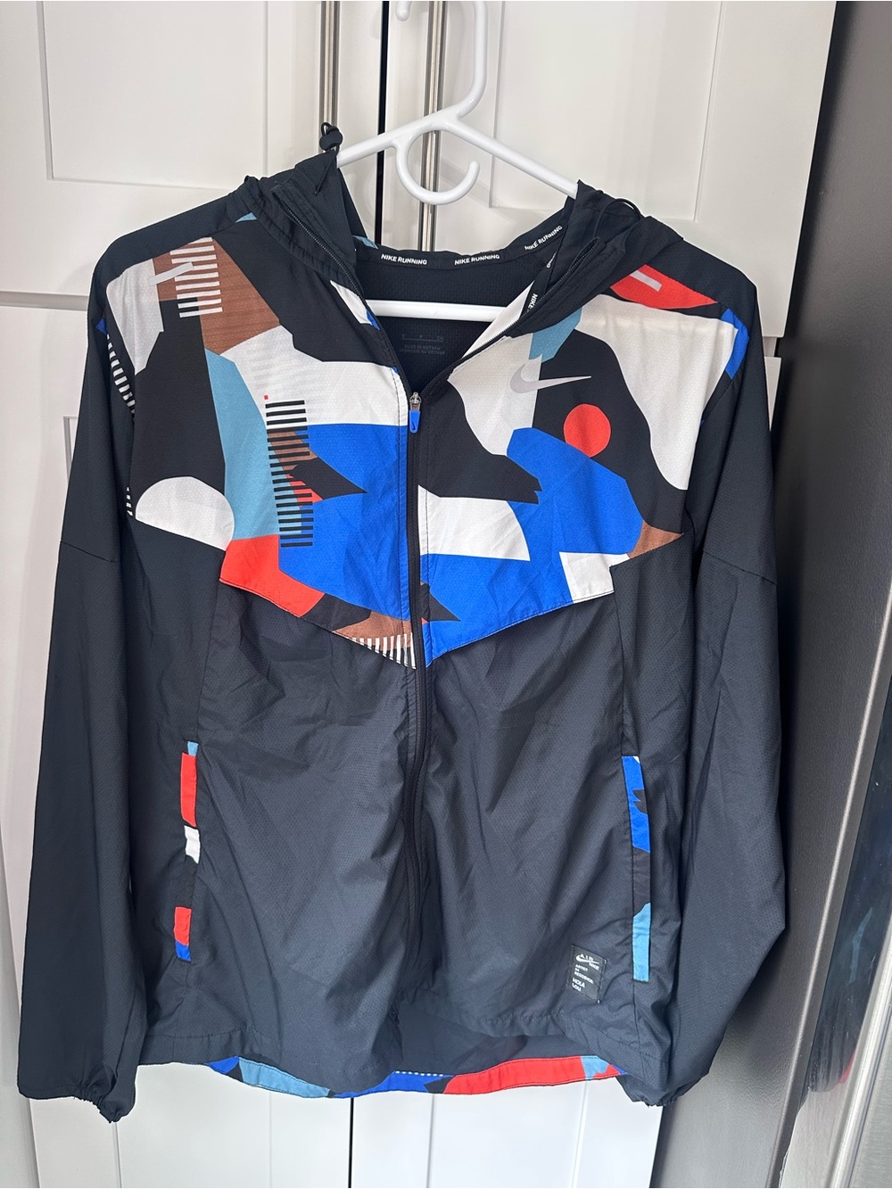 Nike Multicolor Windbreaker Jacket - Black with Blue & Red Accents Women’s Sm